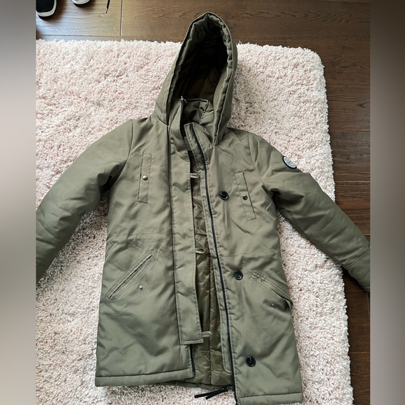 Army green winter jacket - Picture 1 of 3